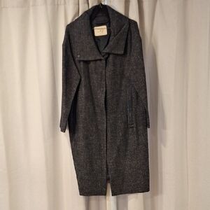 Chic Charcoal Women's Teddy Jacket